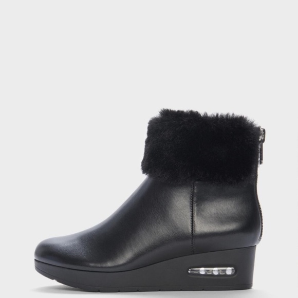 DKNY Abri Booties - Picture 1 of 16